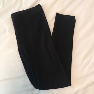 SOLD Black Fashion Leggings